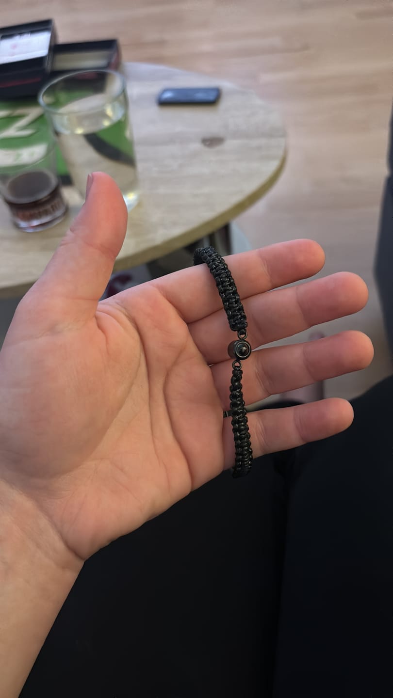 Customer photo review of Personalisiertes Fotoarmband | Fotoprojektion