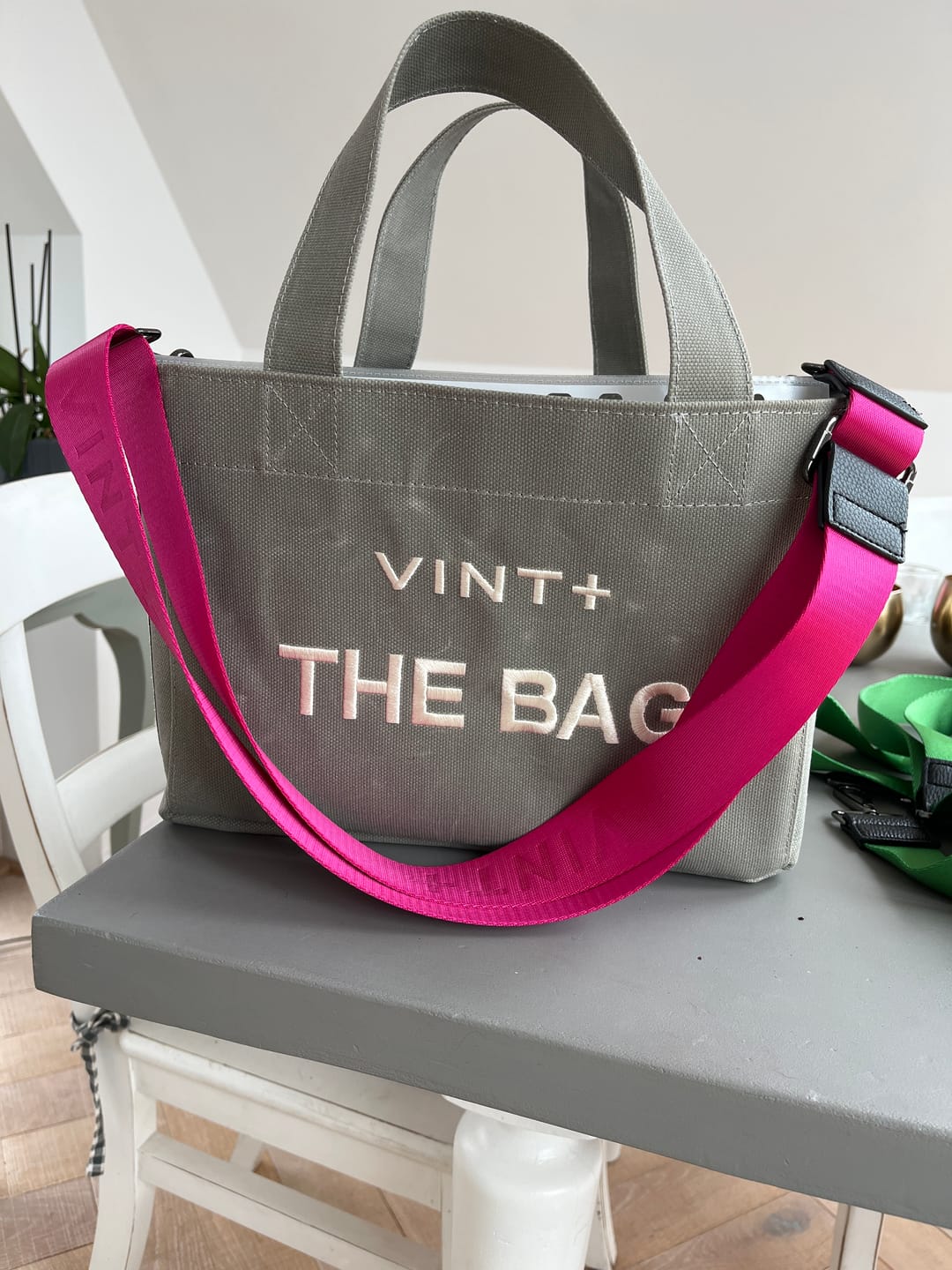 Customer photo review of CANVAS BAG - SMALL - GRAU VIGORE