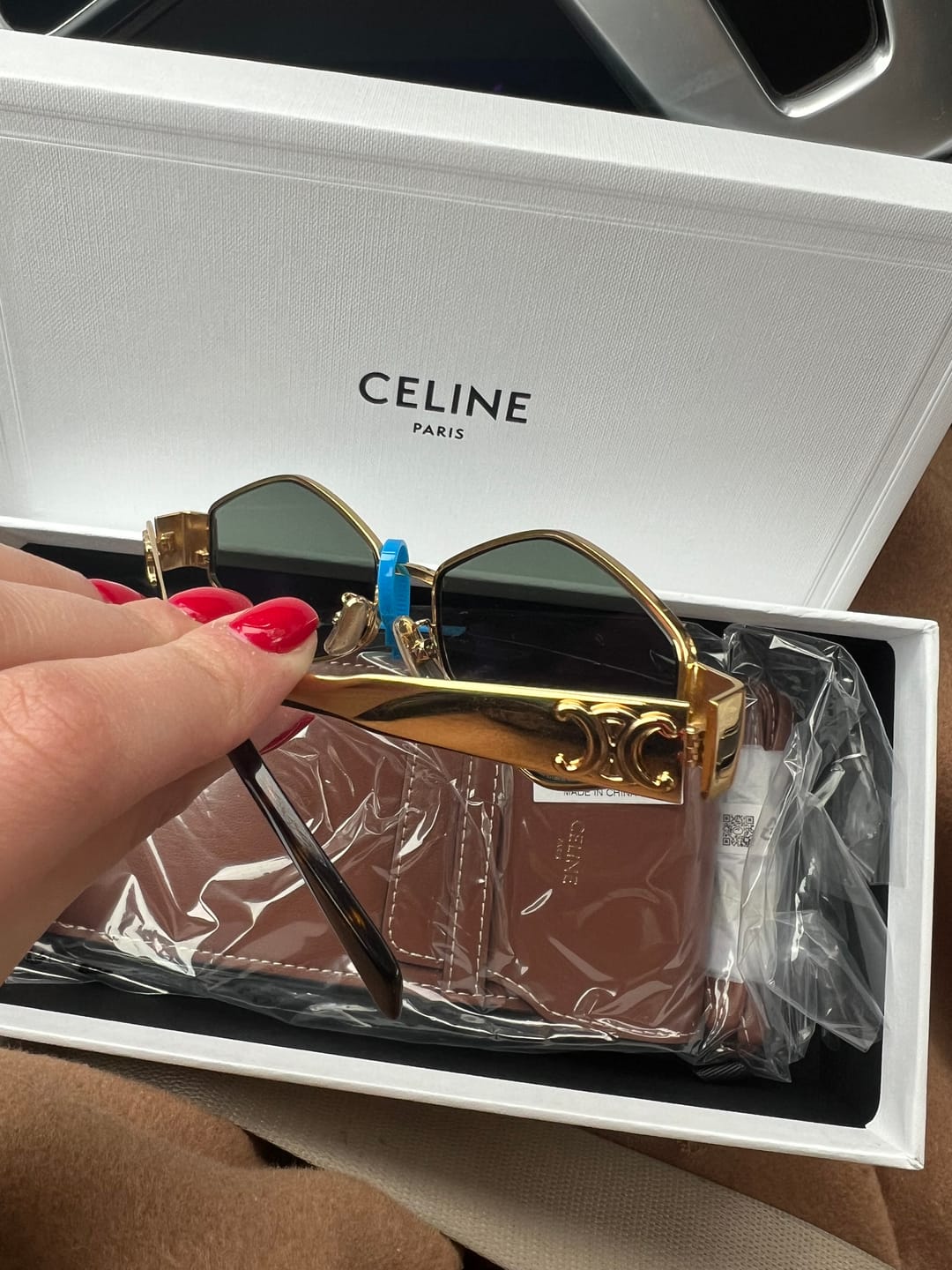 Customer photo review of CELINE -  CL40254 TRIOMPHE METAL OCCHIALE DA SOLE