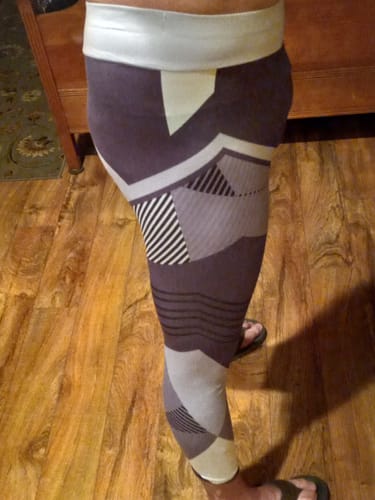 Customer photo review of High Elastic Push Up Pants Fitness Legging