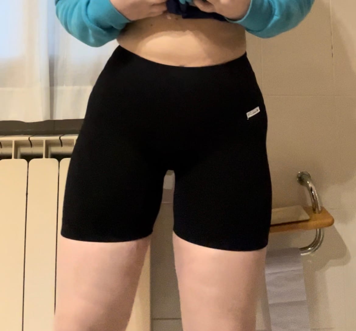 Customer photo review of Shorts CALIPSO Nero Costine