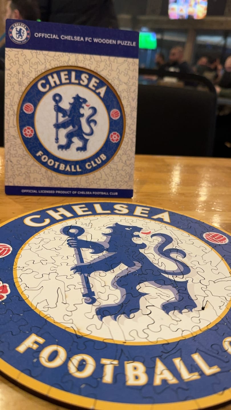 Customer photo review of Chelsea FC® Logo - Wooden Puzzle