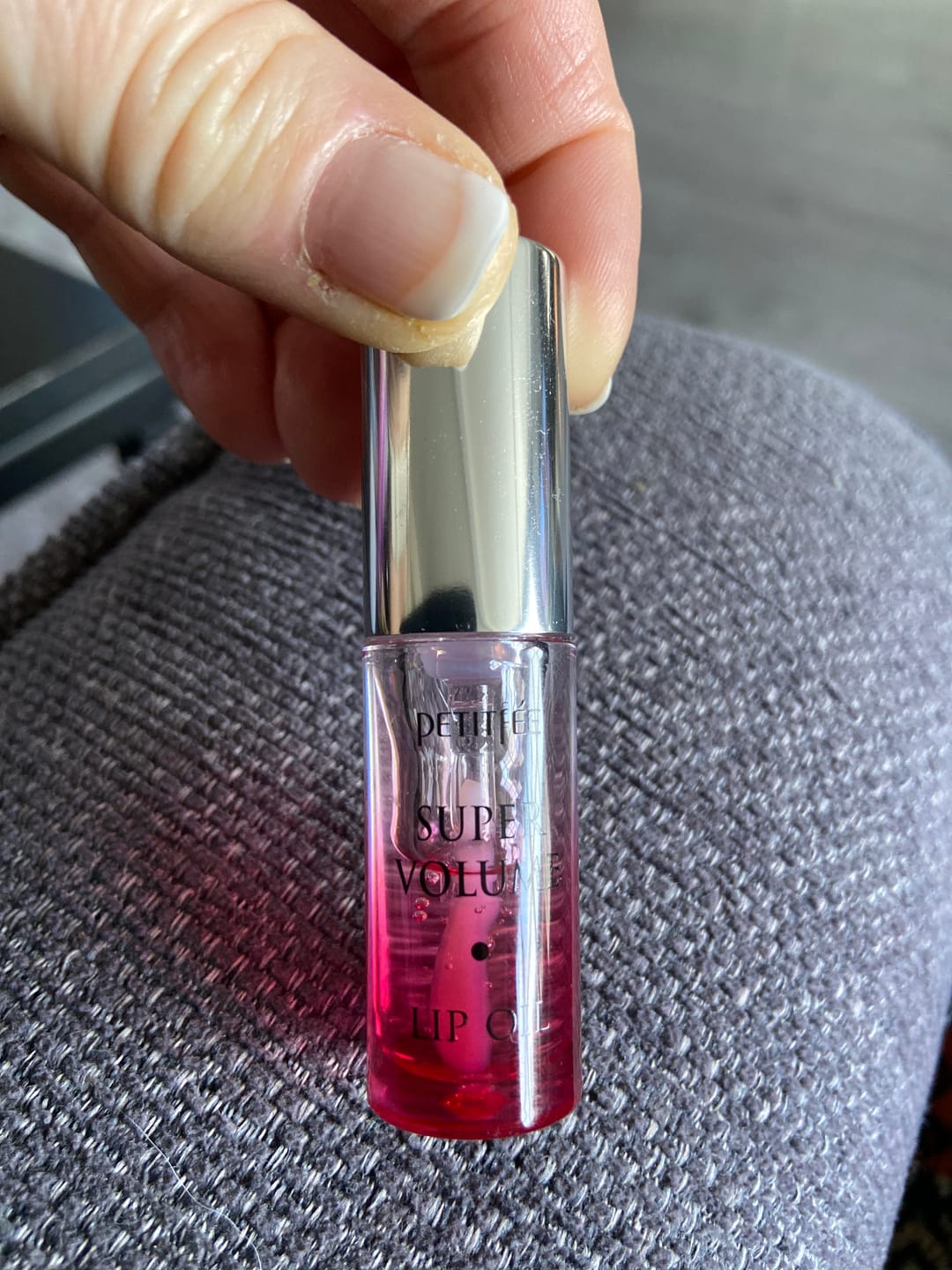 Customer photo review of Petitfèe Super Volum leppeolje