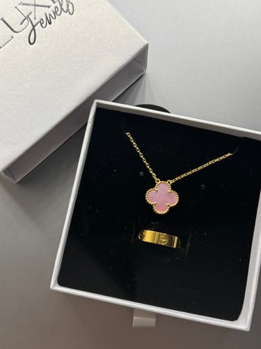 Customer photo review of Cely Ring — Gold