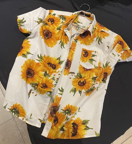 Customer photo review of Men's Vintage Sunflower Pocket Short Sleeve Shirt