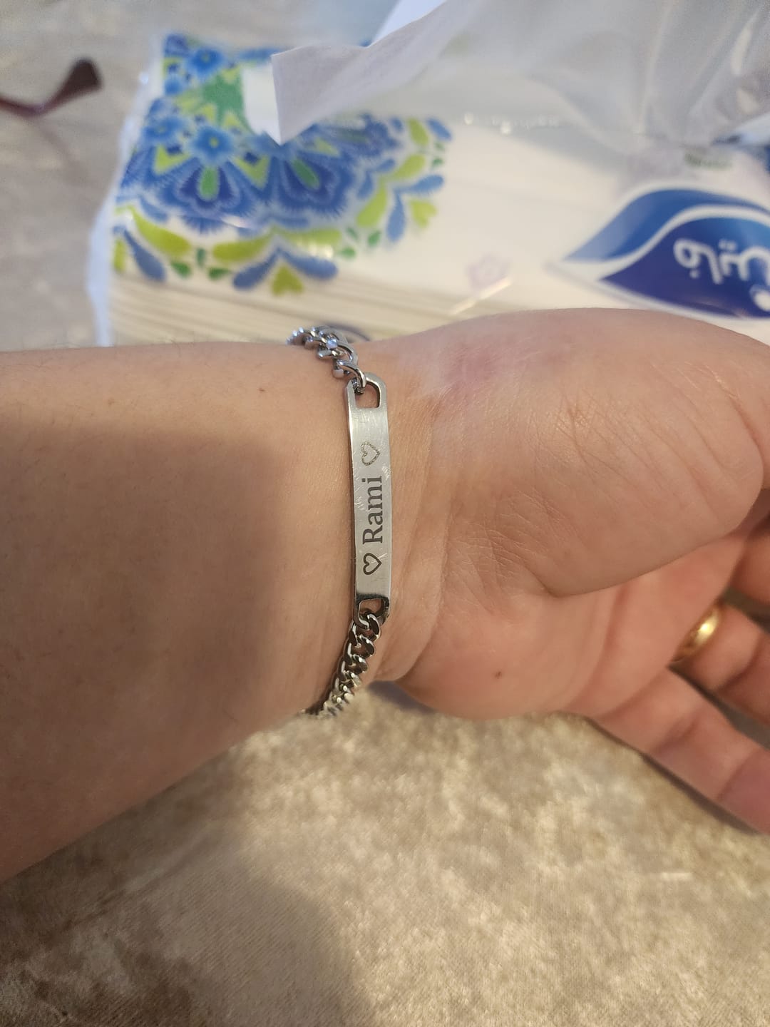 Customer photo review of Eternal Rose Gift Box