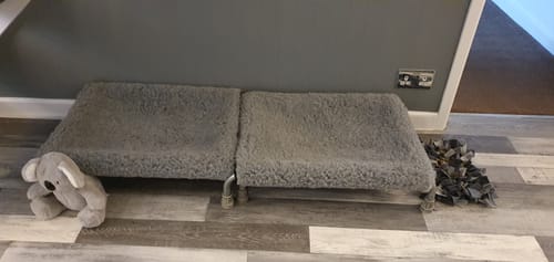 Pamela C. review of Grey Cosy Sleeve image 1 out of 1