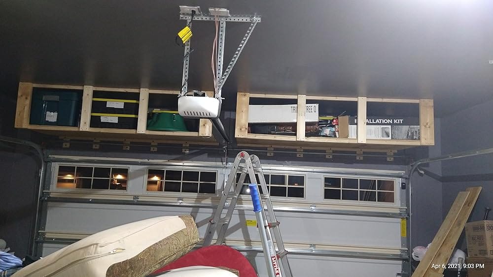 Customer photo review of GRK Fasteners R4™ #9 x 2-1/2 Inch, Multi-Purpose Framing Screws, 575 PCS, Rust Resistant Climatek™ Coating, Outdoor Fencing and Deck Screws, Fast Bite Tip, Star Drive Recess, T-25 Bit Included, Gold