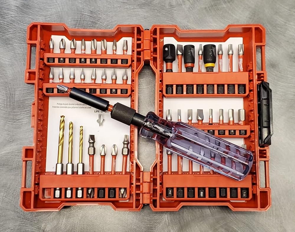 Customer photo review of MALCO CONNEXT1 4-1/8 Inch Long 11/16 Inch Dia.Quick-Change Handle