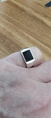 Customer photo review of Black Onyx Men's Signet Ring Minimalist Jewelry