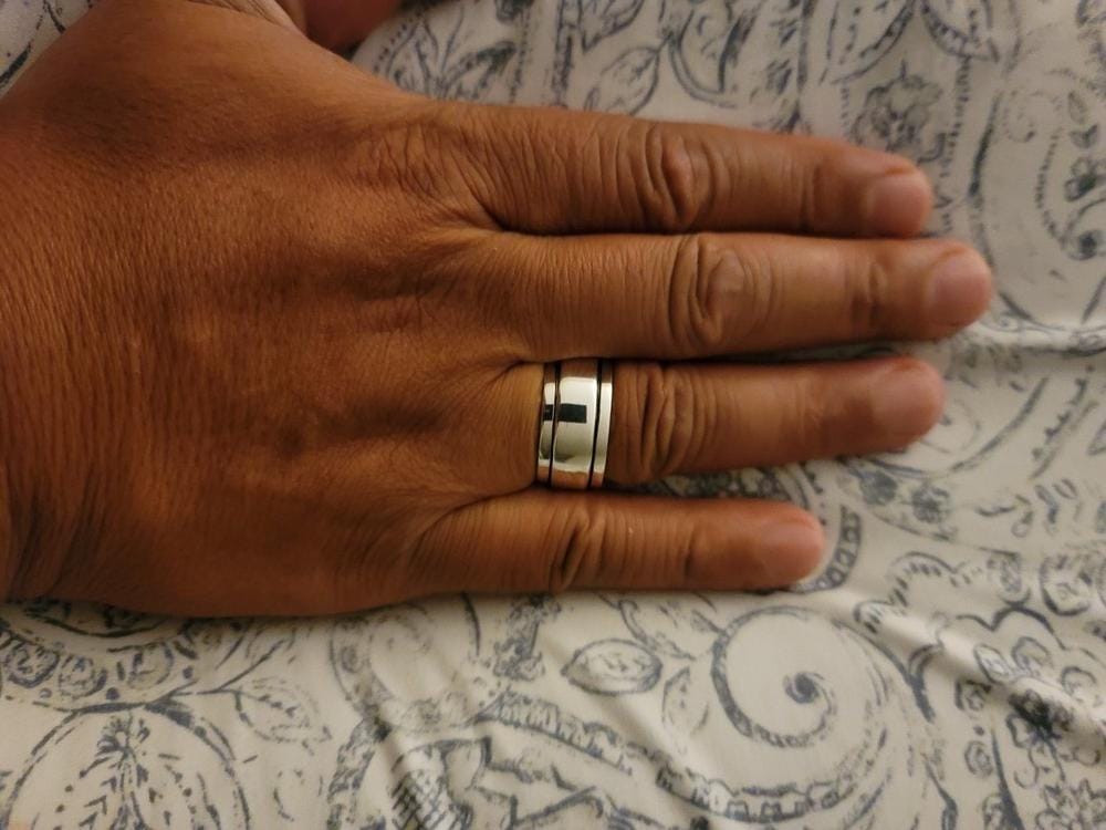 Customer photo review of Plain Silver