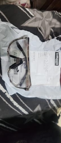 Customer photo review of Ultimate Versatility: TR-90 Photochromic Sports Sunglasses (31g)