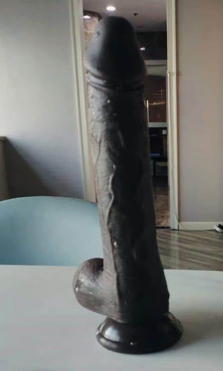 Customer photo review of BBC LOVER Realistic 4 IN 1 Thrusting Wrigging Vibrating Heating Black Dildo