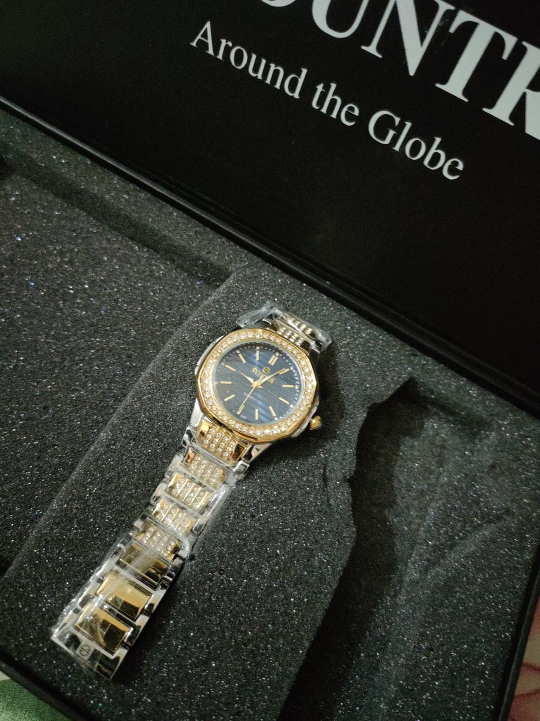 Customer photo review of Glitz