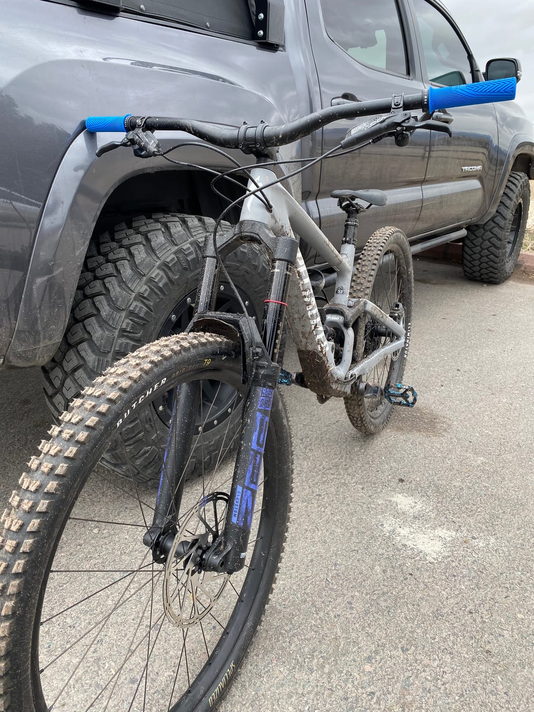 Customer photo review of Custom RockShox ZEB Decal