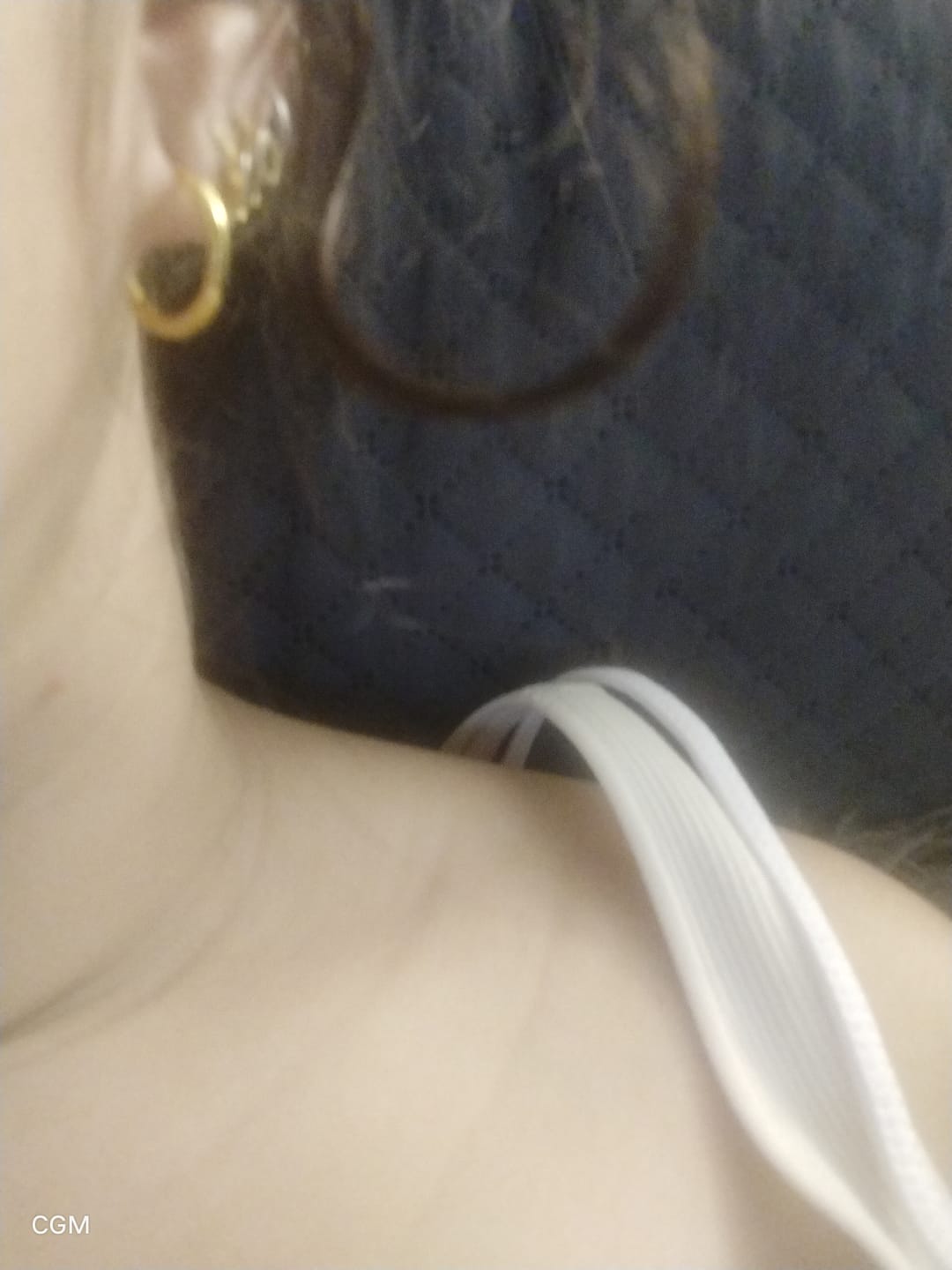 Customer photo review of Pendientes Aritos Clásicos