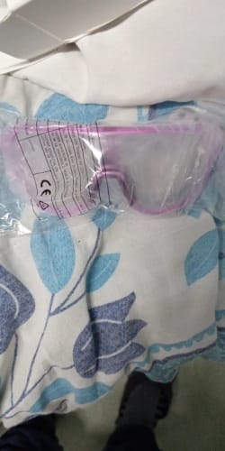 Customer photo review of Ultimate Versatility: TR-90 Photochromic Sports Sunglasses (31g)