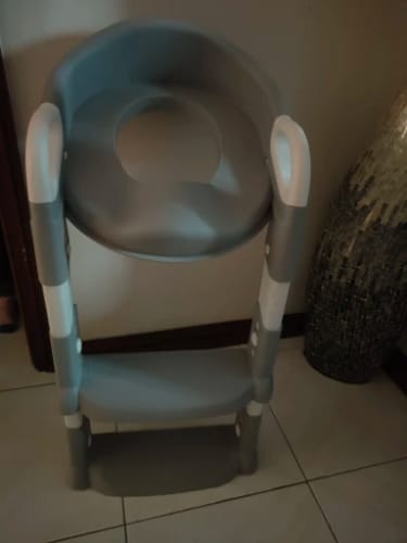 Customer photo review of KidsThrone - Climbing training pot for children