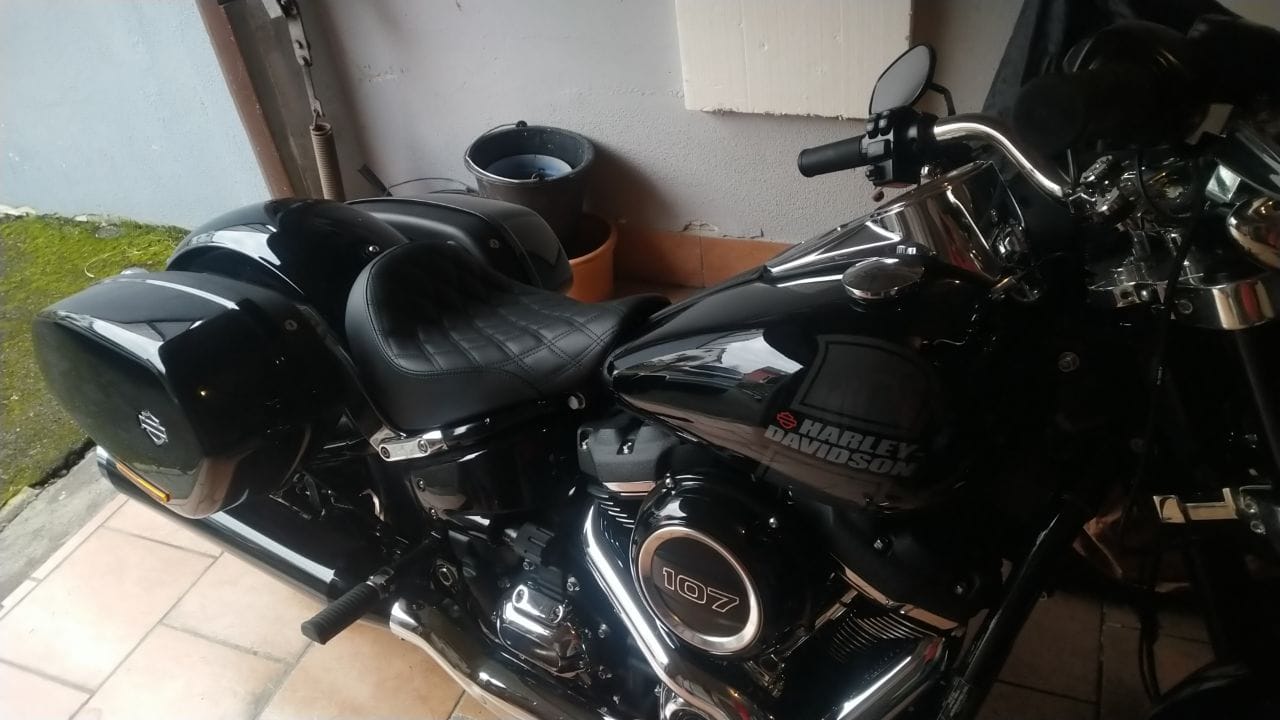 Customer photo review of Renegade LS Schwarz Sport Glide / Low Rider-ST/S ab 18