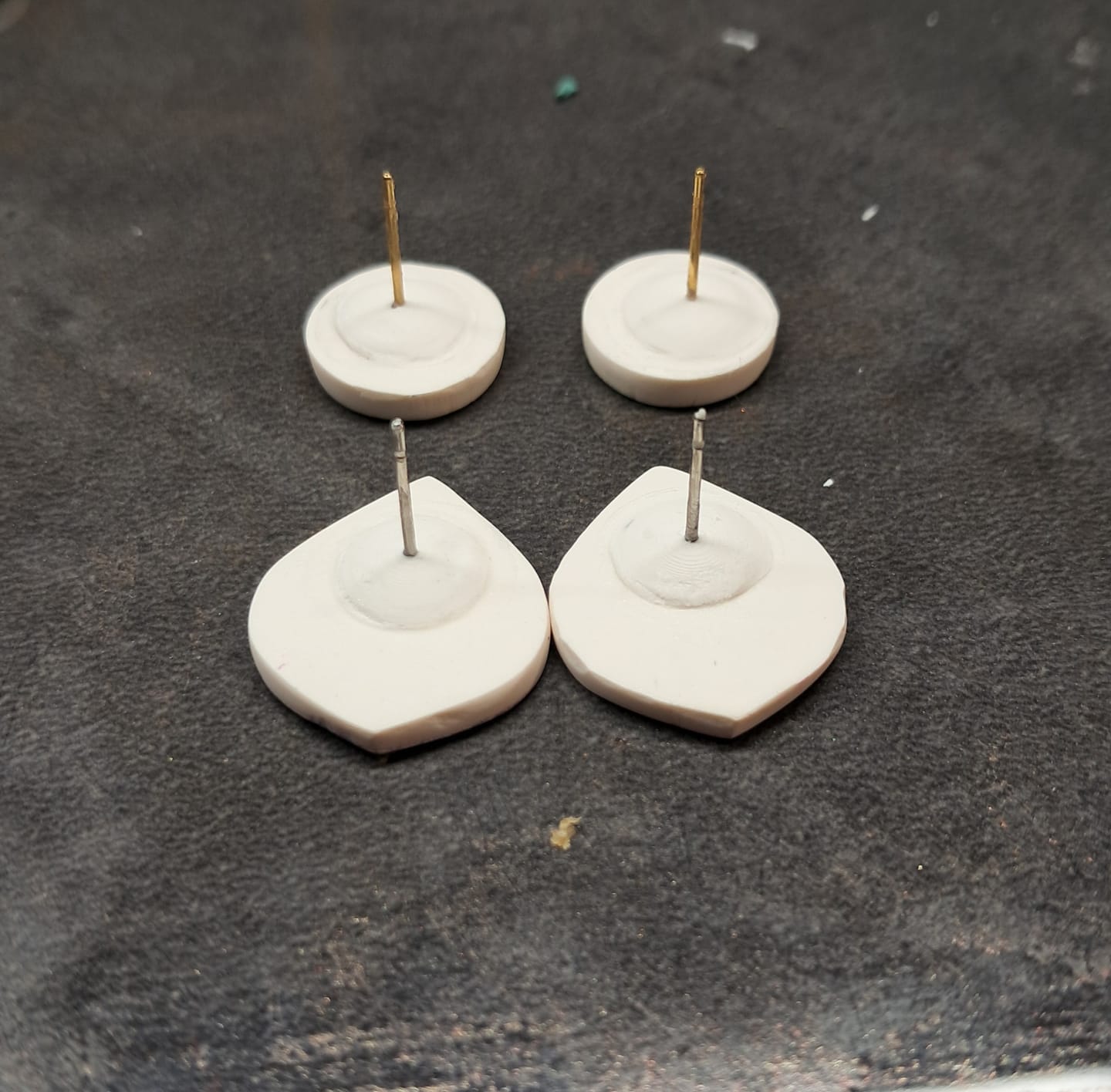 Customer photo review of Earring Post Embedder Kit
