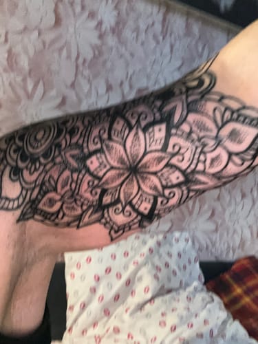 Customer photo review of TattooNumbx Numbing Cream