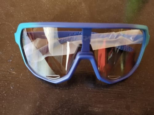 Customer photo review of Ultimate Versatility: TR-90 Photochromic Sports Sunglasses (31g)