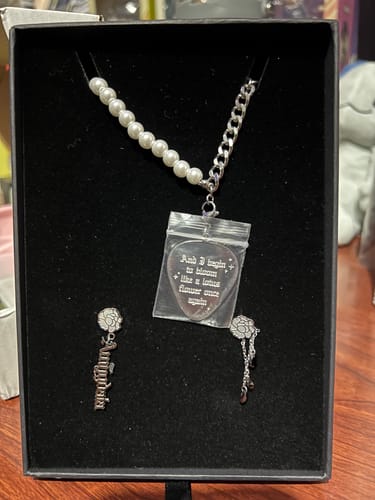 Customer photo review of BTS Suga Amygdala Jewelry
