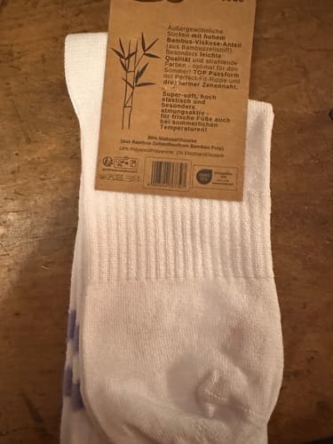 Customer photo review of Bambus Premium Tennis Socken - Crew