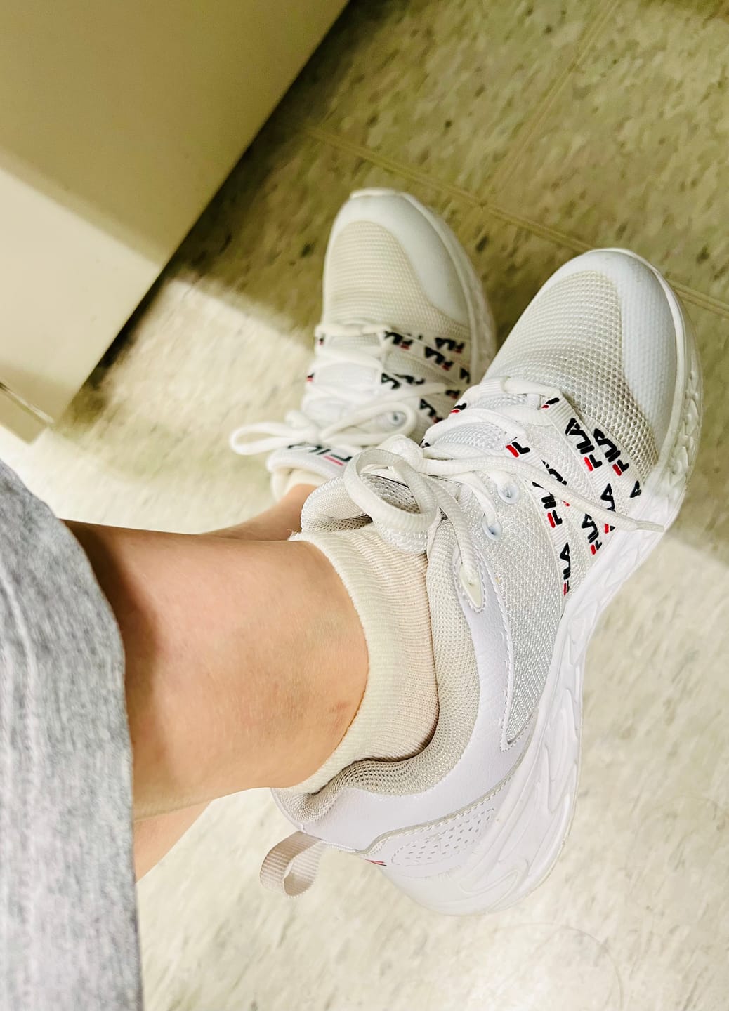 Customer photo review of Danvi smooth weave sneaker merino wool 美麗諾羊毛襪