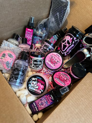 Customer photo review of Chrome Ghostface Box