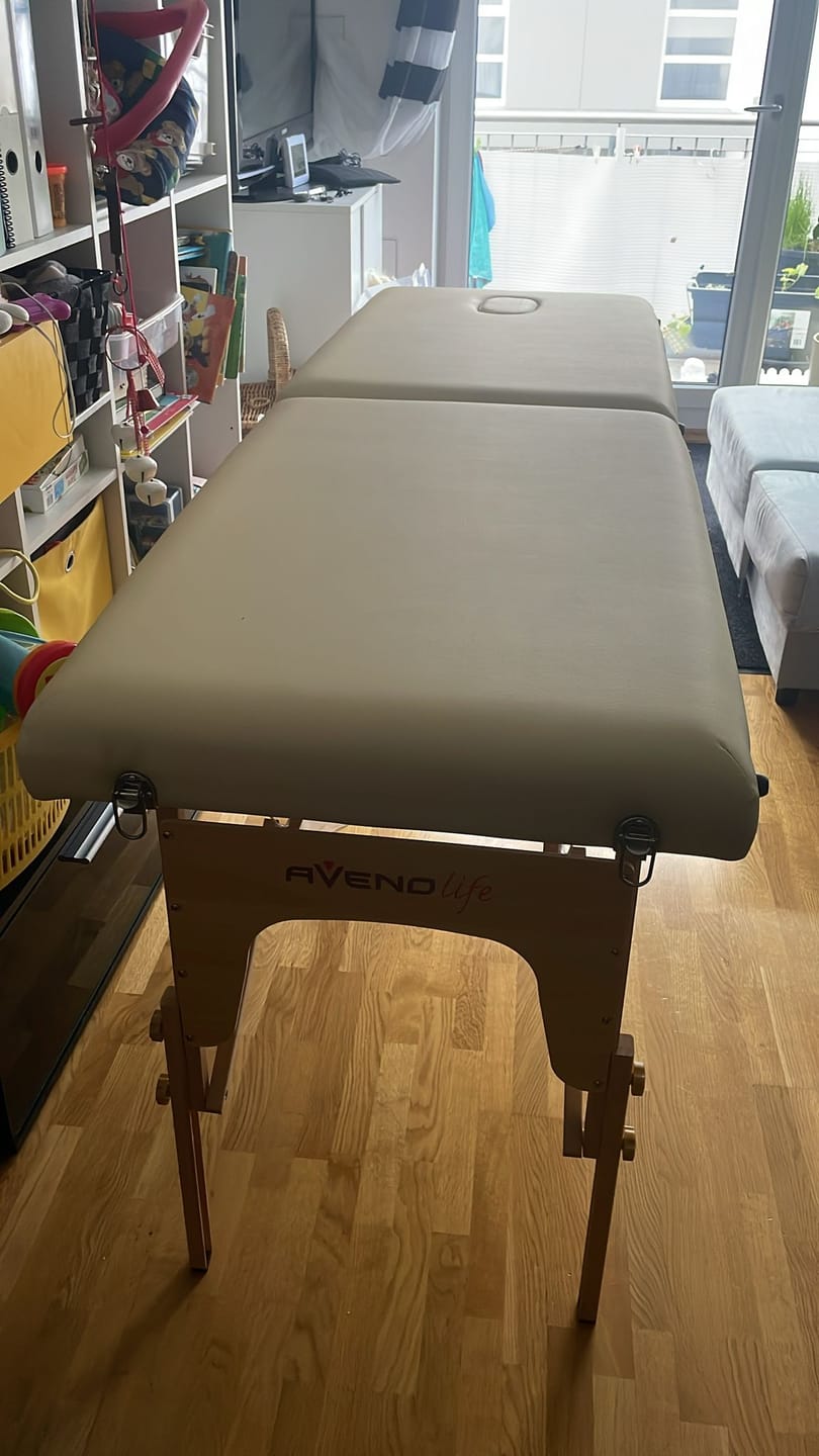 Customer photo review of Massageliege Klappbar Sofia Light