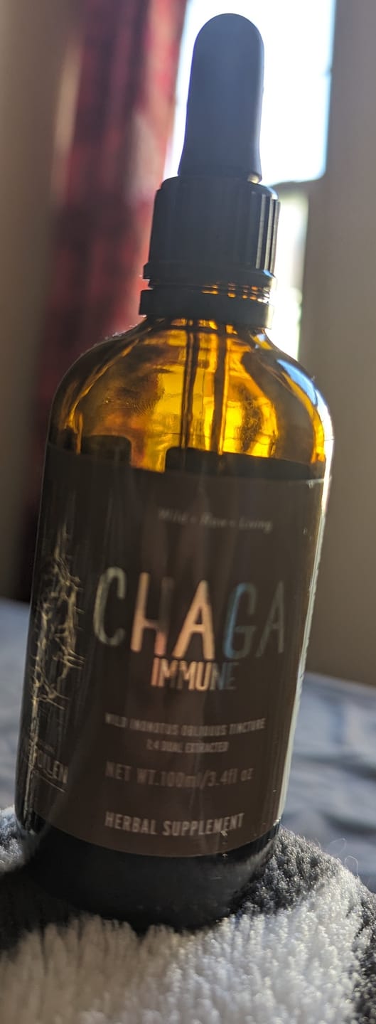 Customer photo review of Wild Chaga Tincture (250mg/ml)  | 1:4 Chaga Mushroom Dual Extract (100mll/3.4oz)