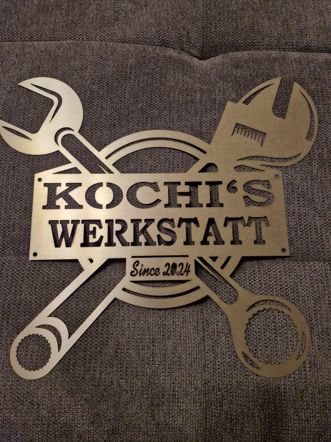 Customer photo review of Werkstattschild - Maulschlüssel aus edlem Stahl (personalisierbar)