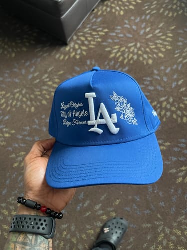 Customer photo review of LA 'Roses' Premium Snapback