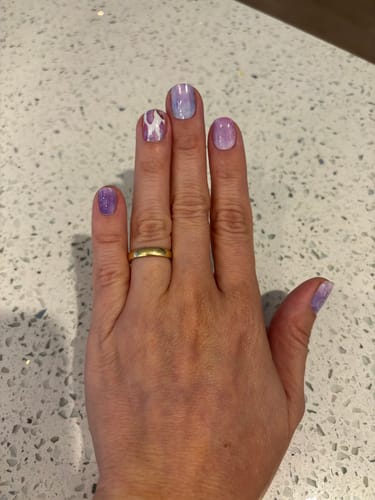 Customer photo review of Dreamer (NO PACKAGING)| Dream Catcher Nail Polish Wrap