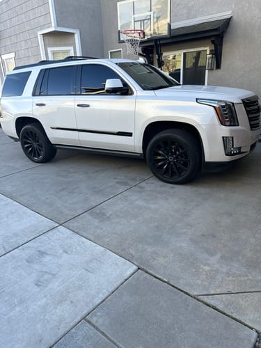 Customer photo review of 2015-2020 Cadillac Escalade 4-Wheel Air Suspension Conversion/Delete Kit with Light Out Module (GC44FM)