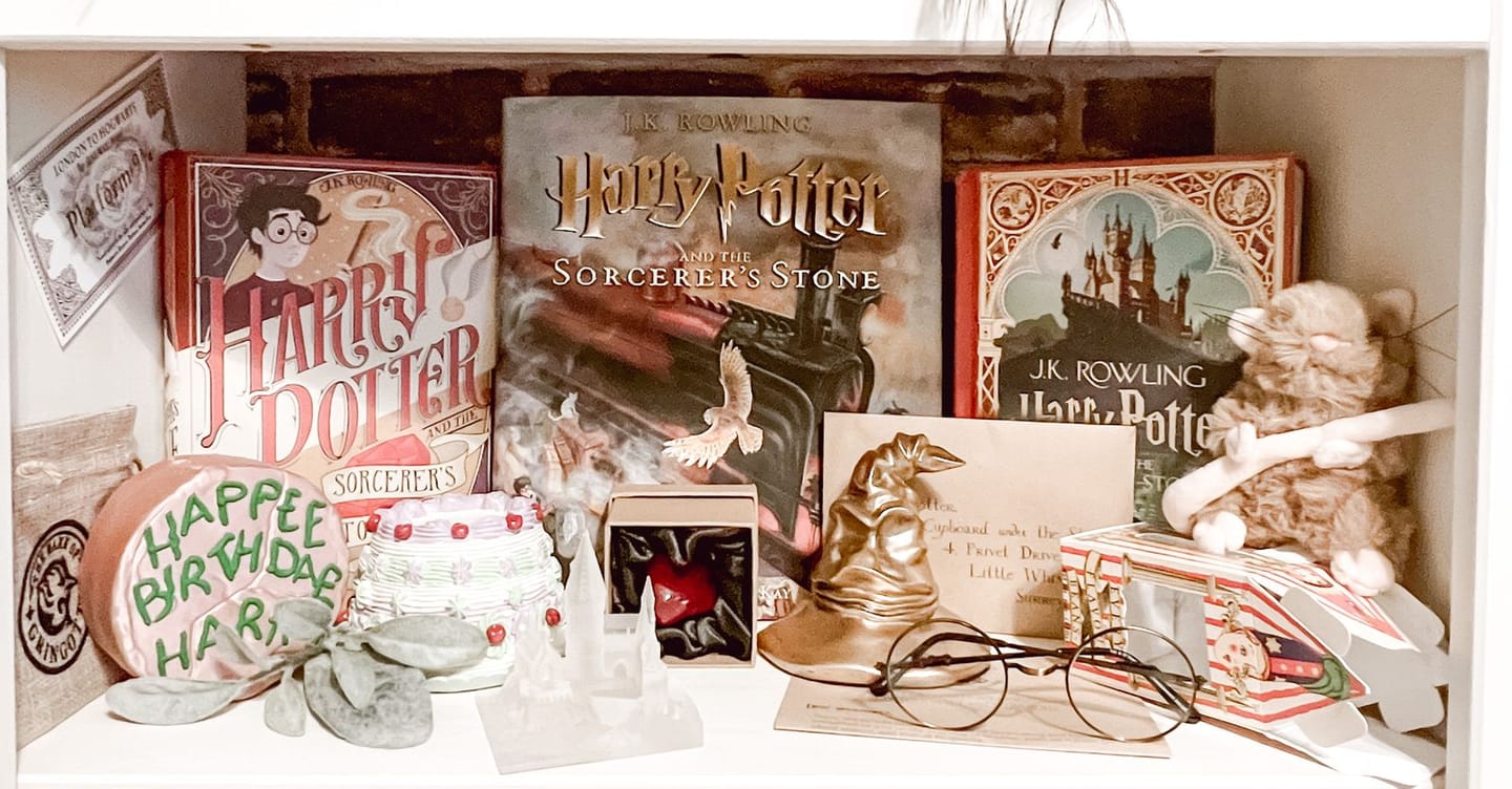 Customer photo review of Harry Potter Dust Jackets