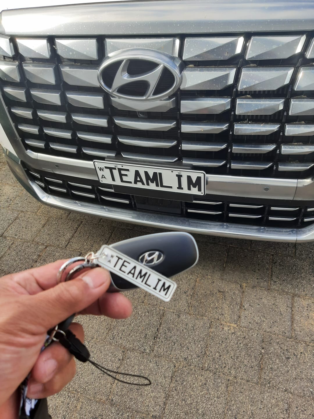 Customer photo review of WA Colour (Aluminium Style) Licence Plate Custom Keychain