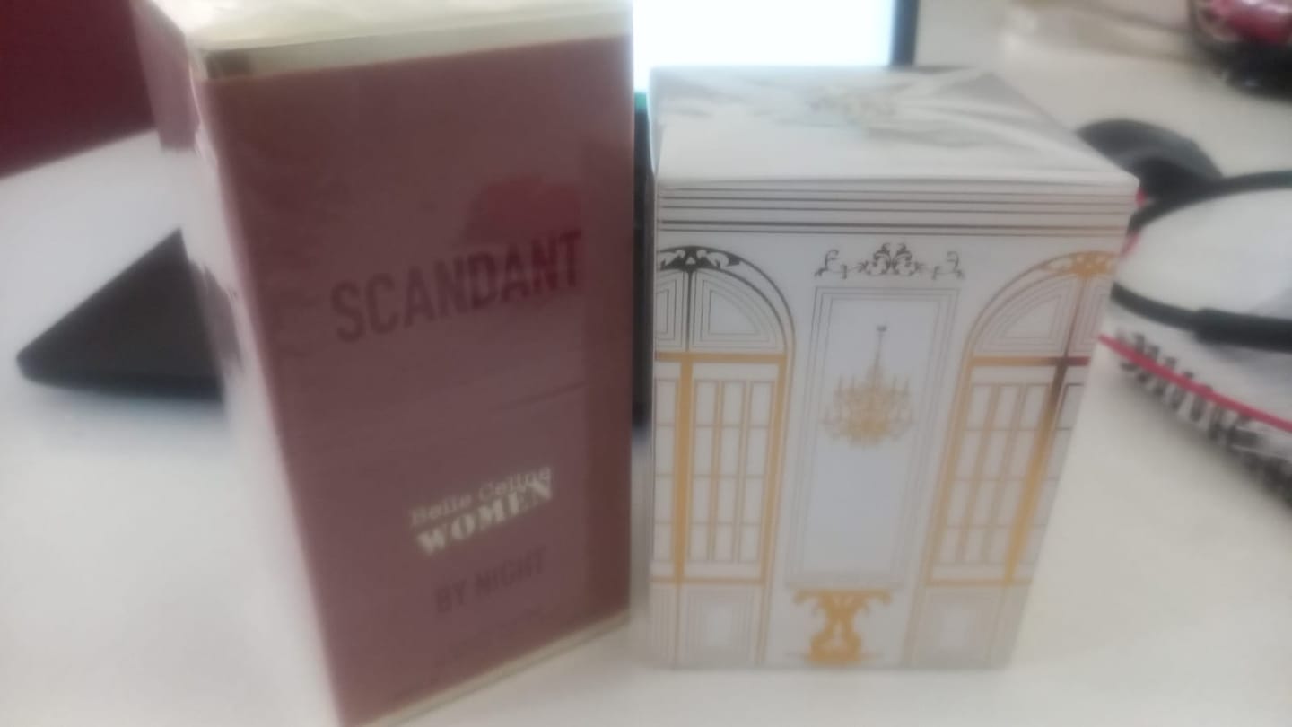 Customer photo review of Scandant By Night edp