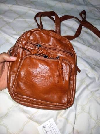 Customer photo review of Women Soft Leather Crossbody Travel Bag