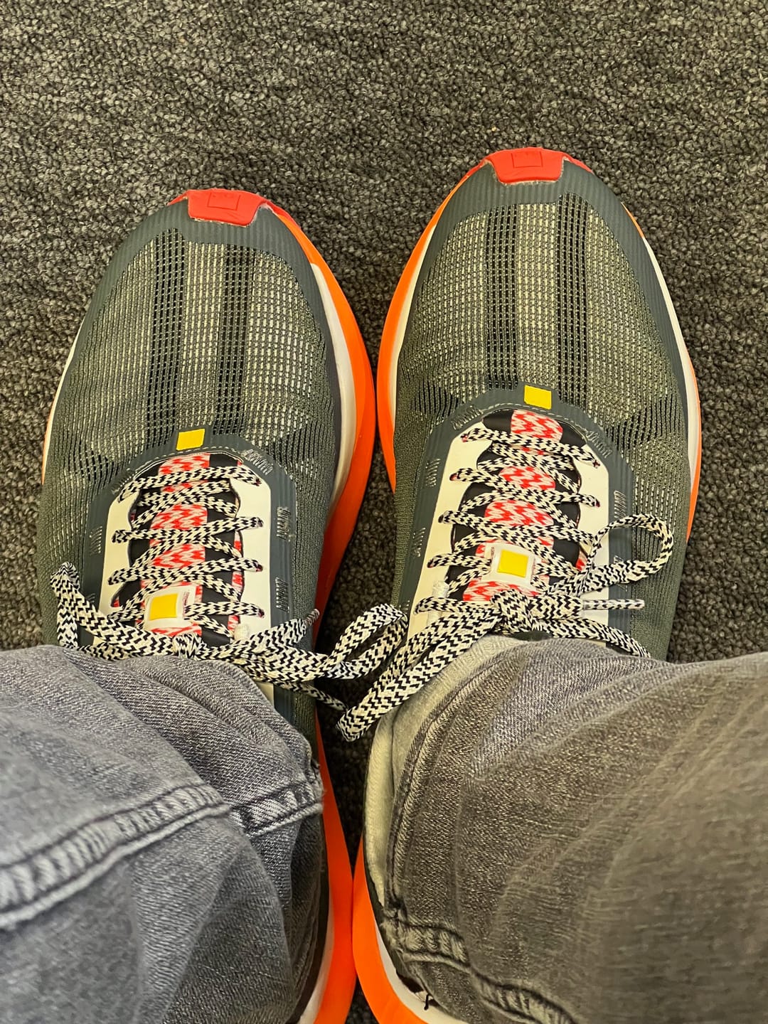 Customer photo review of weekdays.