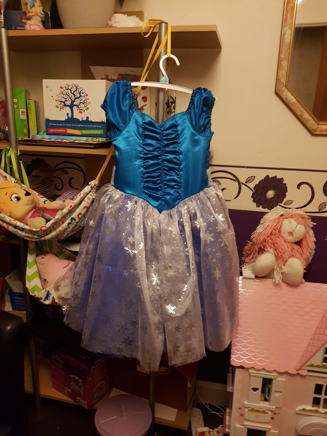Customer photo review of Snowflakes Organza Fabric