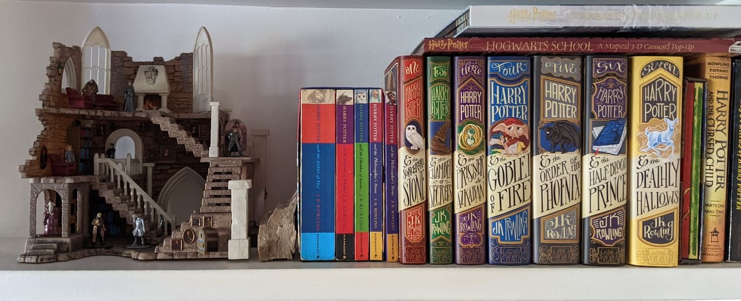 Customer photo review of Harry Potter Dust Jackets