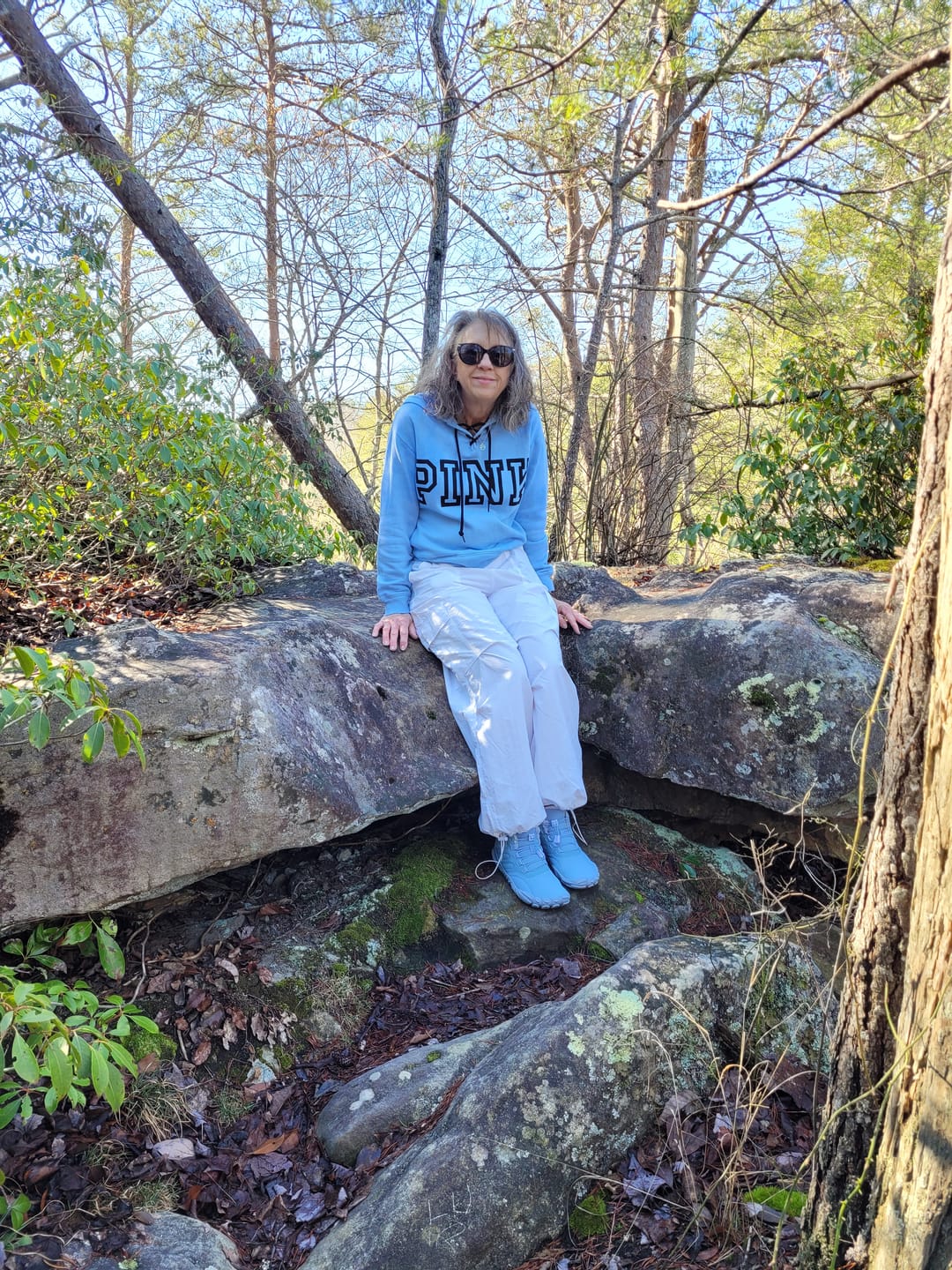 Customer photo review of Caspar Pro - Non-slip & Water-Resistant Winter Barefoot Shoe