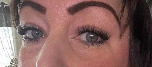 Customer photo review of Russian DIY Lash Extensions