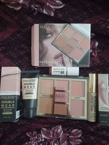 Customer photo review of Miss Rose Face Kit