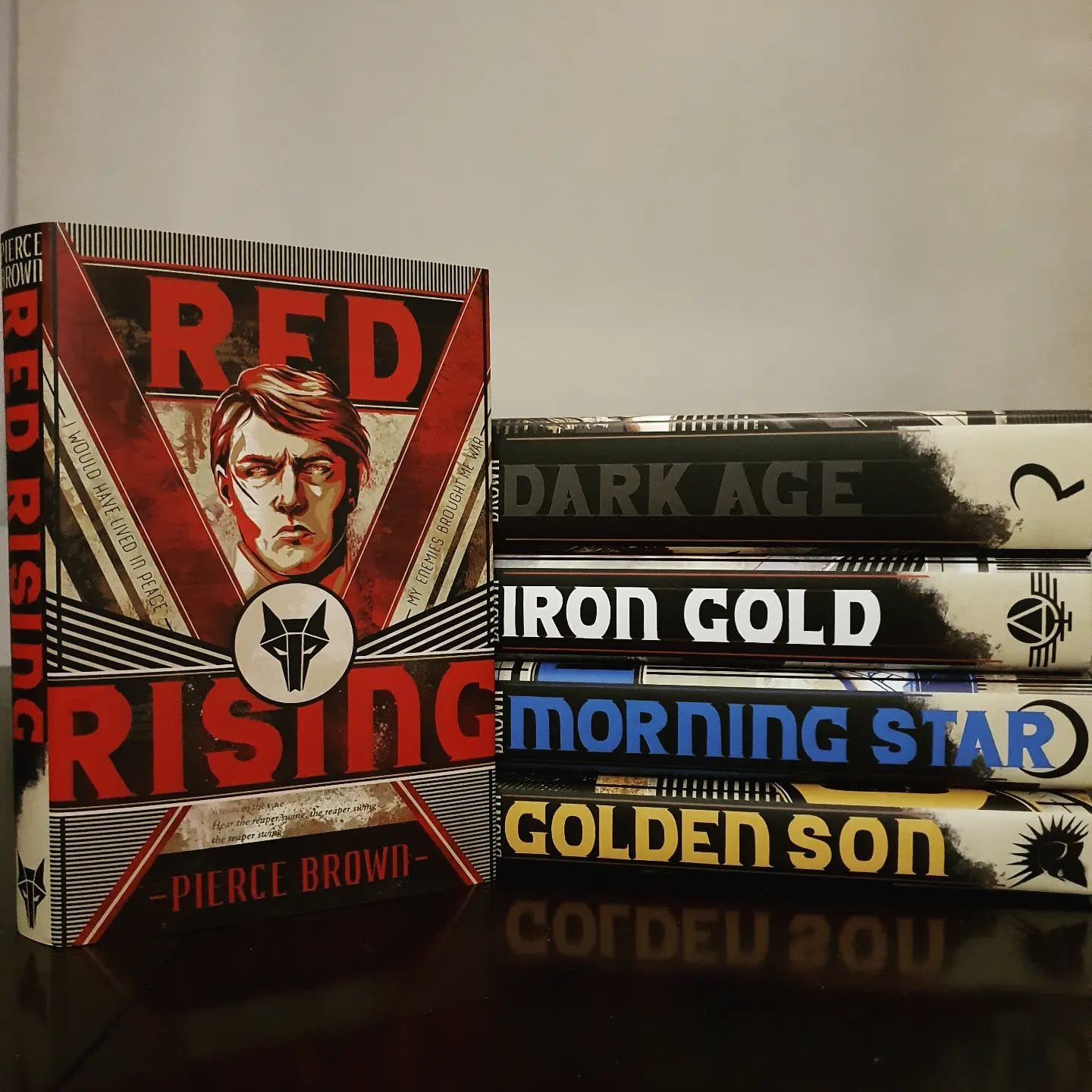 Customer photo review of Red Rising Dust Jackets