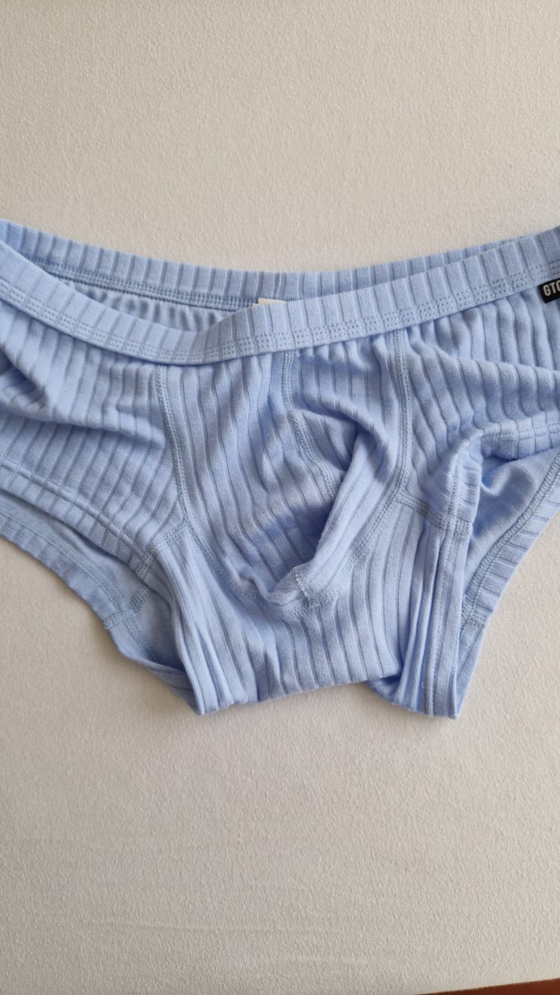 Customer photo review of Men's Threaded Fabric U-Raised Low Rise Trunks