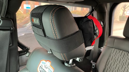 Customer photo review of IFAK MEDIC Lasercut Patch Flour & Reflective