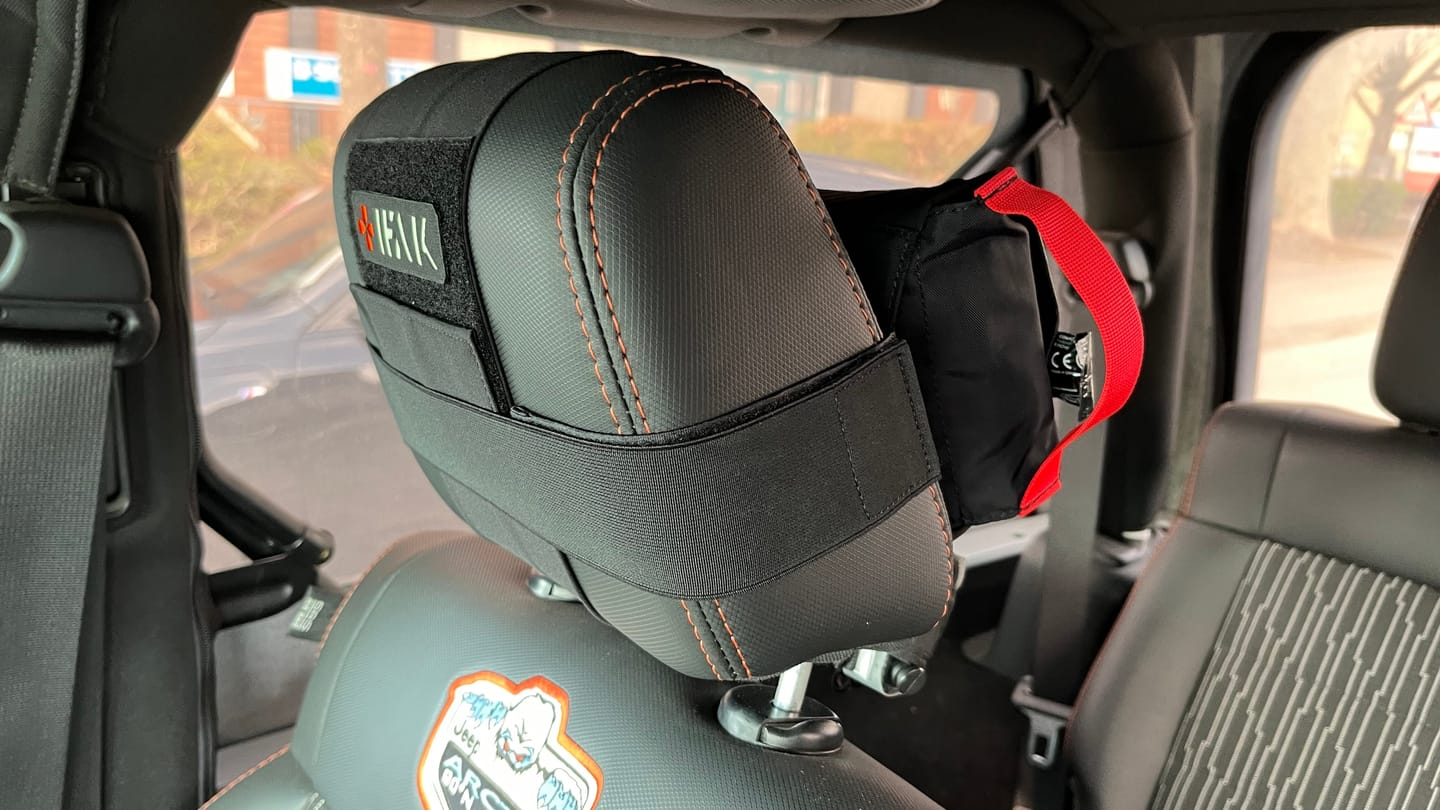 Customer photo review of IFAK MEDIC Lasercut Patch Flour & Reflective